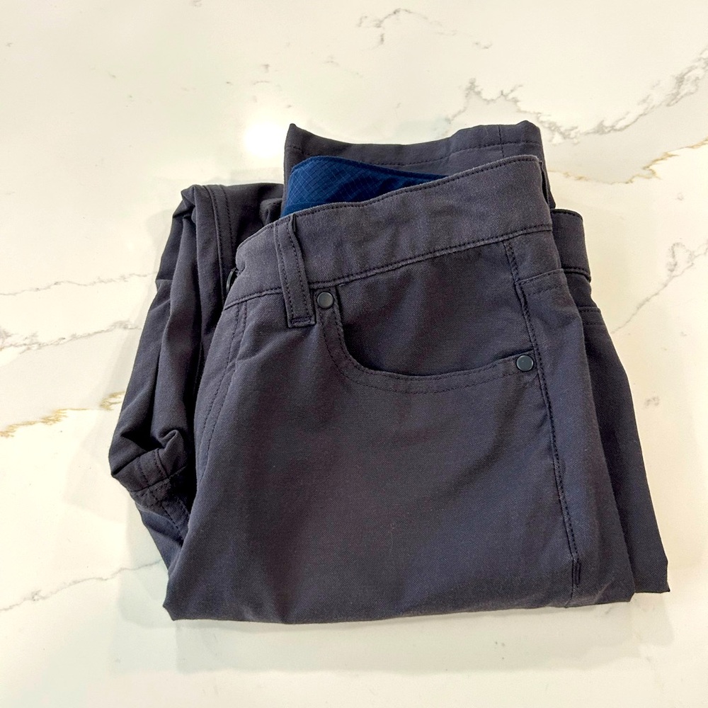 Vineyard Vines boys on-the-go five pocket pants